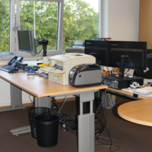Health conscious workplace design - Height-adjustable desks
